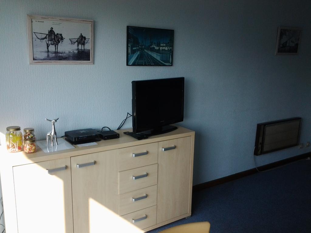 Apartment Zonnig Met Zeezicht Koksijde